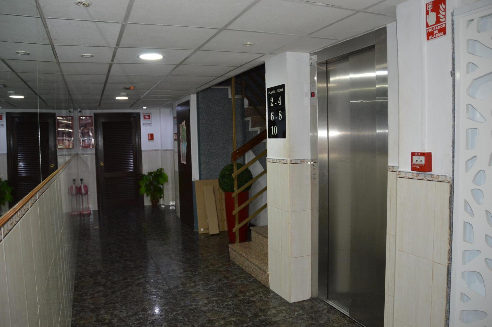 Apts Ara With Pool Benidorm Dış mekan fotoğraf